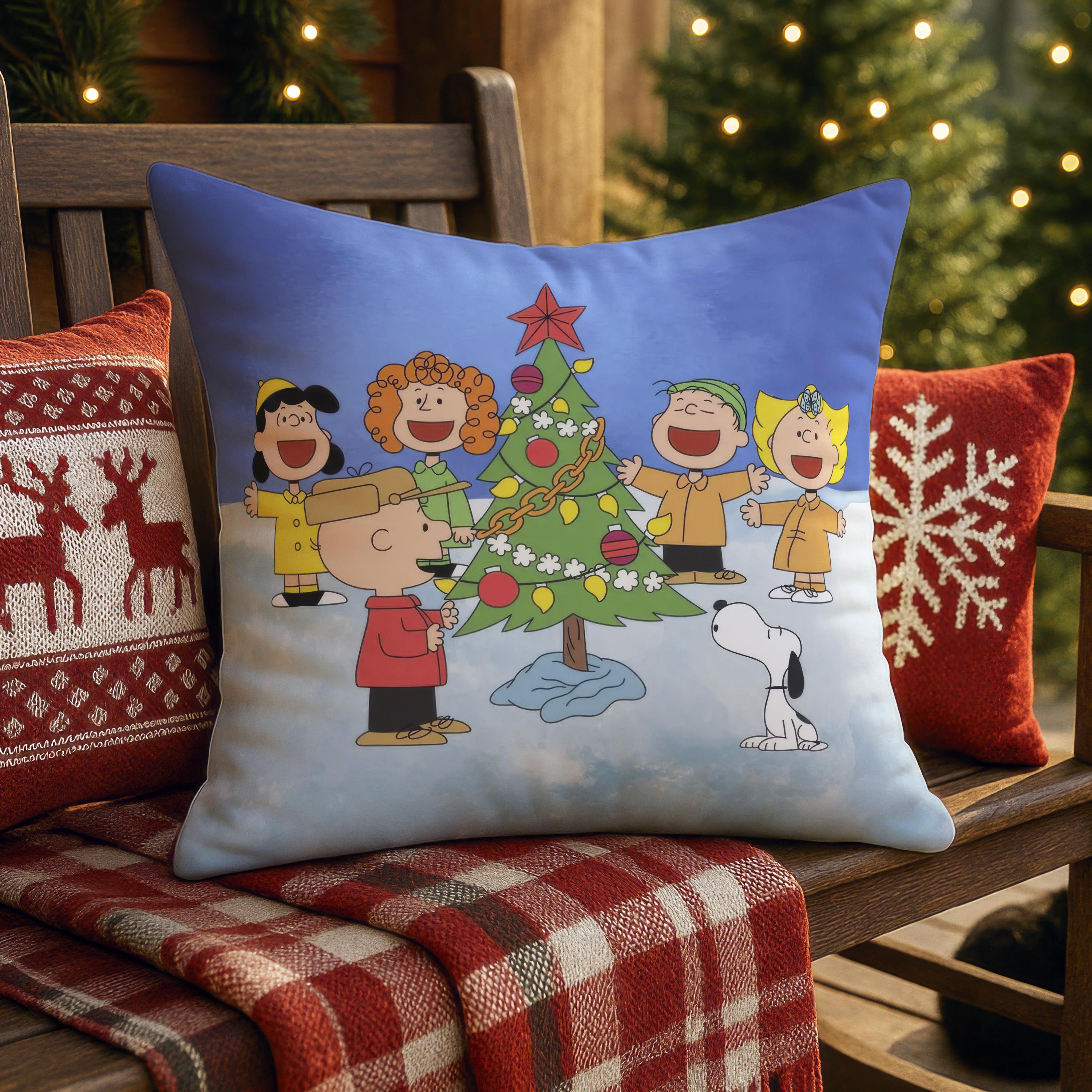 Charlie Brown Christmas Pillow: Peanuts Gang Faux Suede Holiday Throw