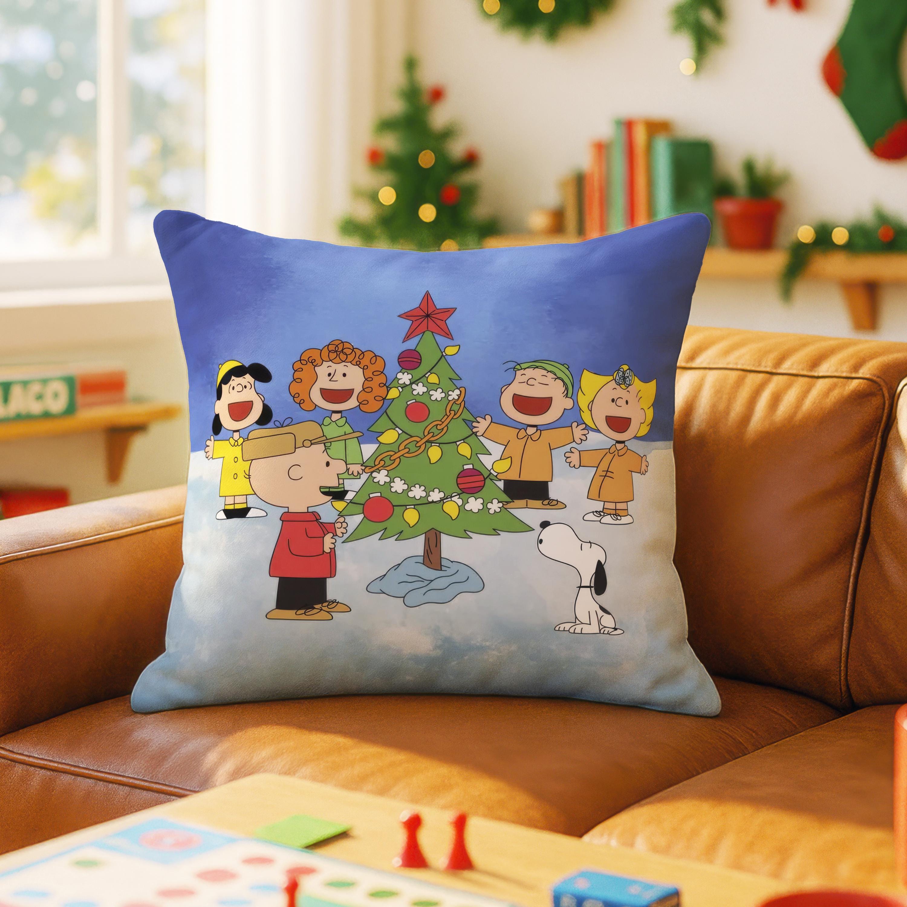 Charlie Brown Christmas Pillow: Peanuts Gang Faux Suede Holiday Throw