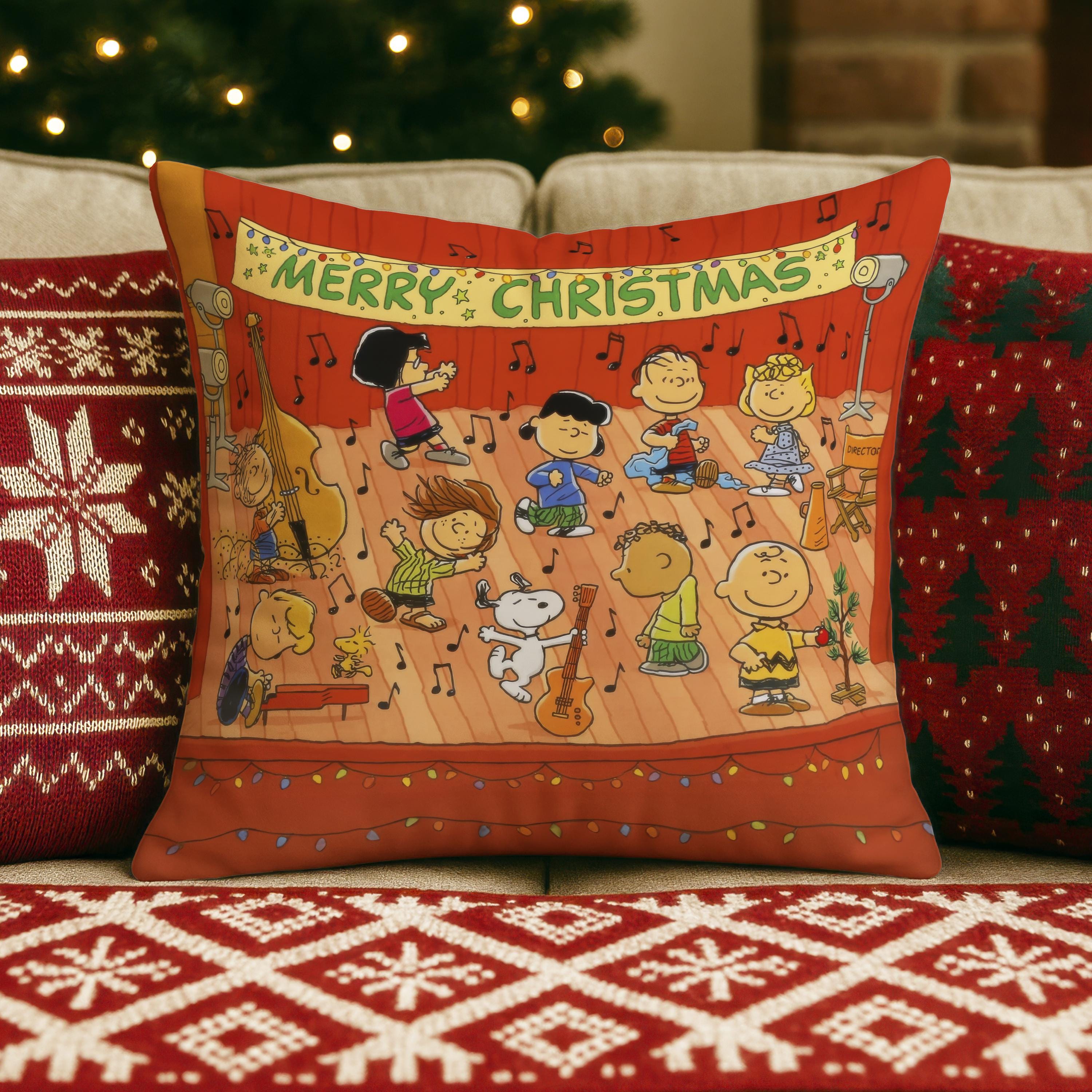 Charlie Brown Christmas Pillow: Peanuts Gang Retro Holiday Decor